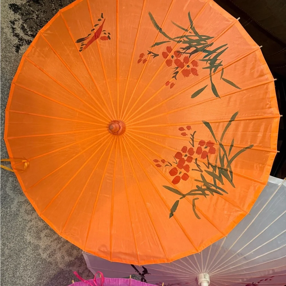 Nice Floral Decorative Japanese Photoshoot Sun Umbrellas - Multicolor Set of 10.